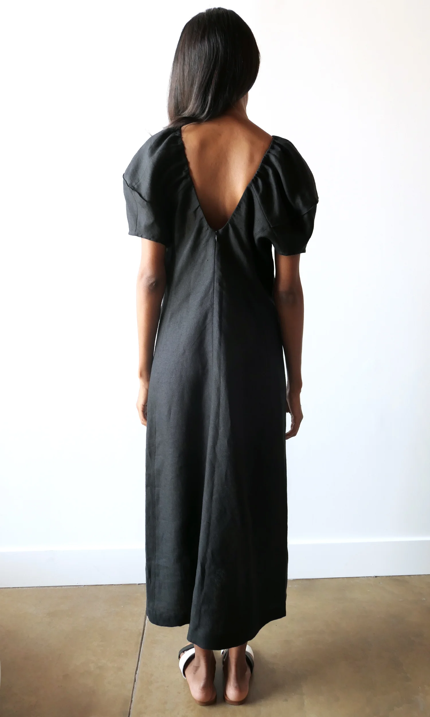 BELLADRESS_BLACK2.jpg