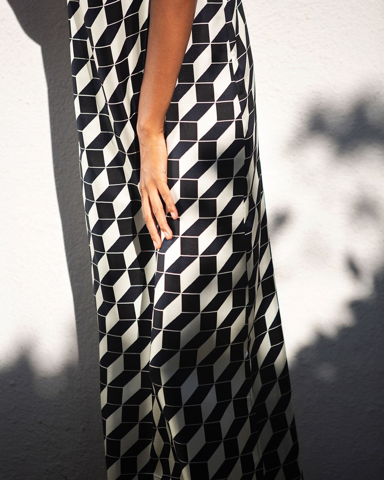 Nina Escher print x @avionclothiershop @maiaflore