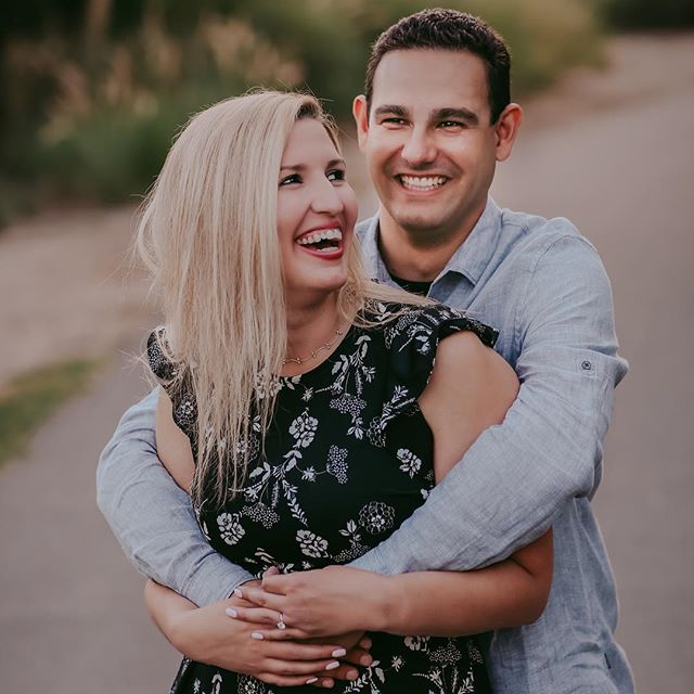 Happy engagement to these two!❤️💍🥂
.
.
#clickpro #p52clicks #becNOVChallenge #lyj_together #canonfanphoto #raw_romance_cha1 #LBB_thankful #engagementring #engaged💍 #orangecountyphotographer #karynolssonphotography #love #yorbalinda #yorbalindaregi