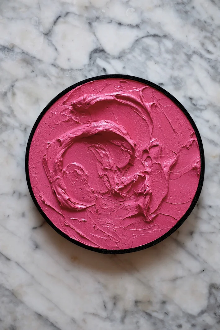LISA_MADIGAN_MACARON_WEB.jpg