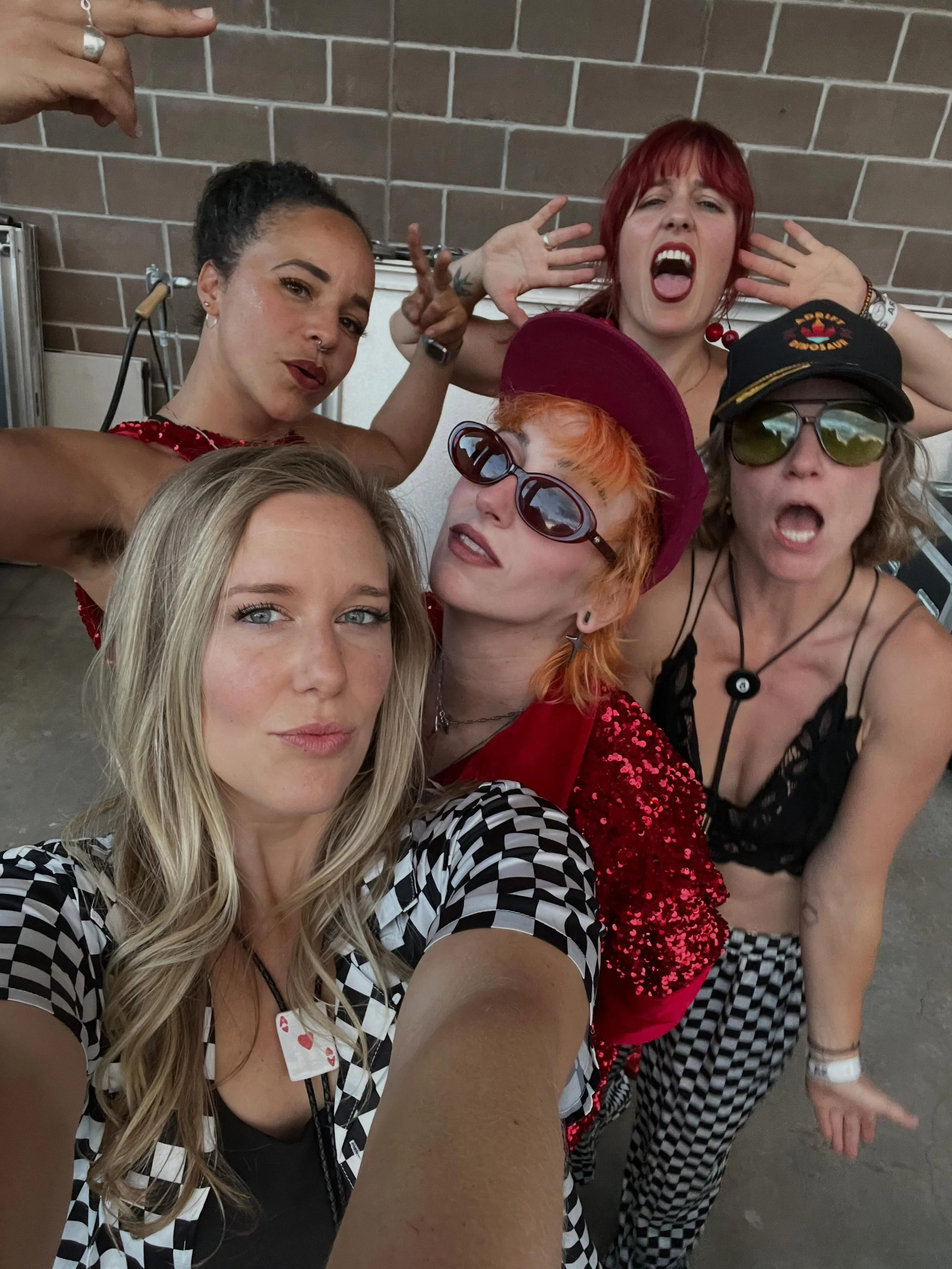 Yelp review for @rainbowgirlsband:
⭐️⭐️⭐️⭐️⭐️ Fun. Funky. Fresh. ✨🌈

The kind of band that makes you want to dance, laugh, cry, hug your friends, and immediately order a very fancy snack plate.

Their harmonies are as tight as a French braid&hellip;
