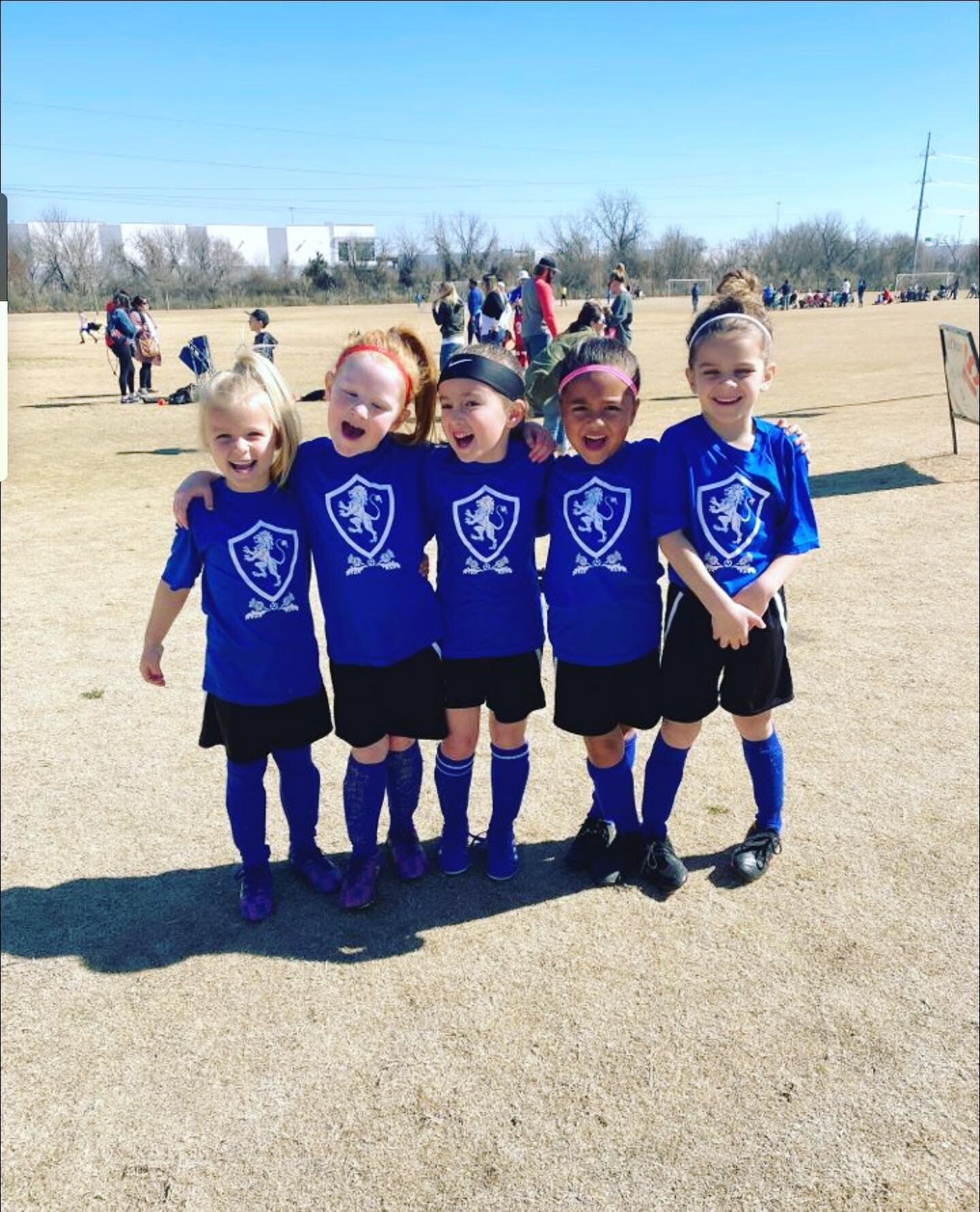 These fierce little ladies are playing their first season outdoor and started off with a big WIN!! We are so proud of you girls! 👏🌟⚽️💙 #weareunited #2016G
