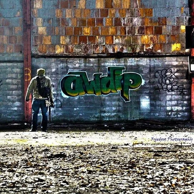 I always thought I'd catch something in one of those abandoned buildings versus hanging around 10 people. 
#liveyourbestlife #urbandecay 
Tag by @osevensquare 📸 by @freemoney80