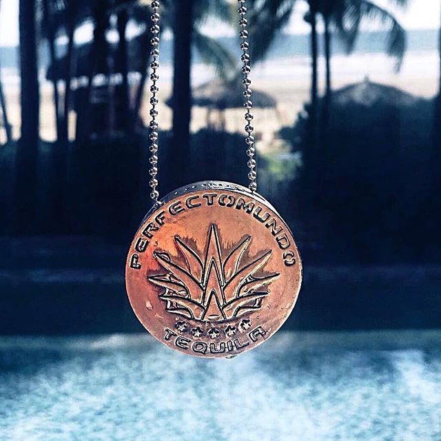 Reposted from @pauloakenfold -  @perfectomundotequila in paradise 🌴#perfectomundotequila #perfectomundo  #besttequila