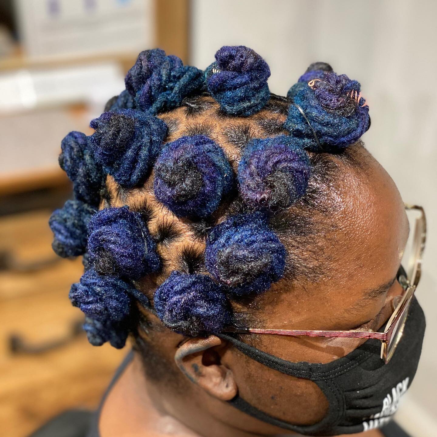 Had to switch it up a bit 💙💜 Swipe ⬅️ to see the before 
#locs 
#stllocs
#webstergroves 
#stl 
#theblvdhairco 
#naturalhair 
#bantuknots