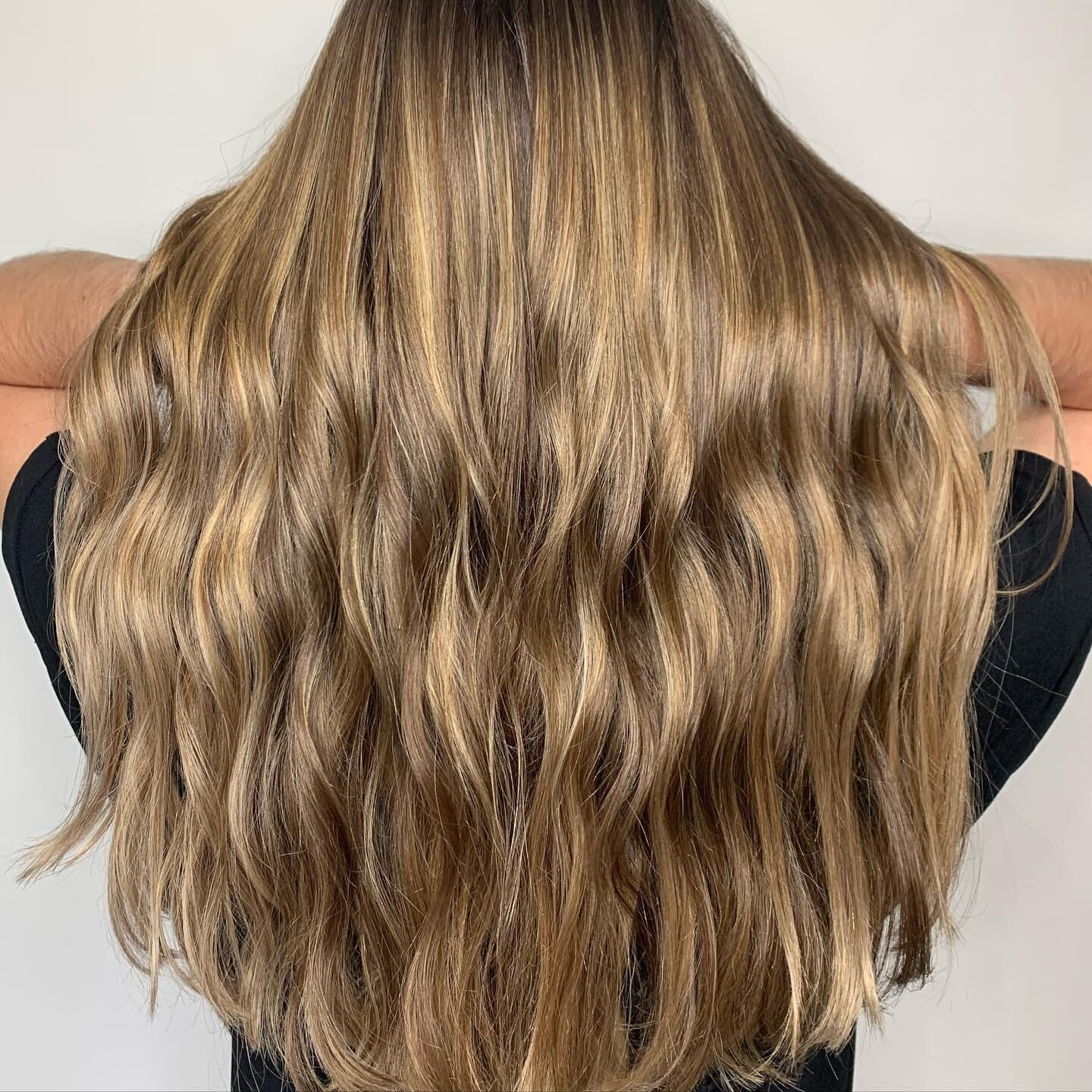 Thank you @taywillett for letting me play with your hair! #stlstylist #stl #stlbalayage #hair #balayage