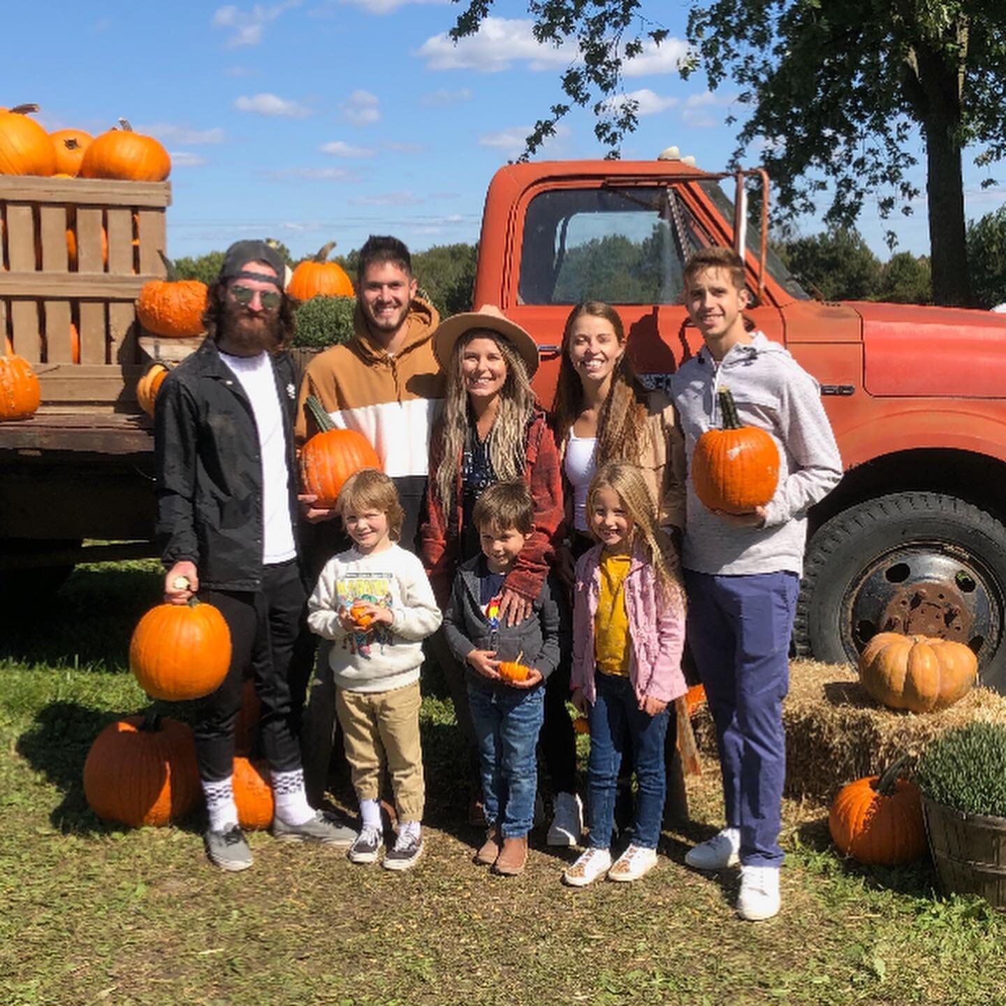 Really cool when I show up in sweatpants and then everyone puts on nice clothes just to go to a pumpkin patch. Who are we trying to impress? The pumpkins? We&rsquo;re literally gonna carve them open, why betray their trust like that. Just obnoxious ?