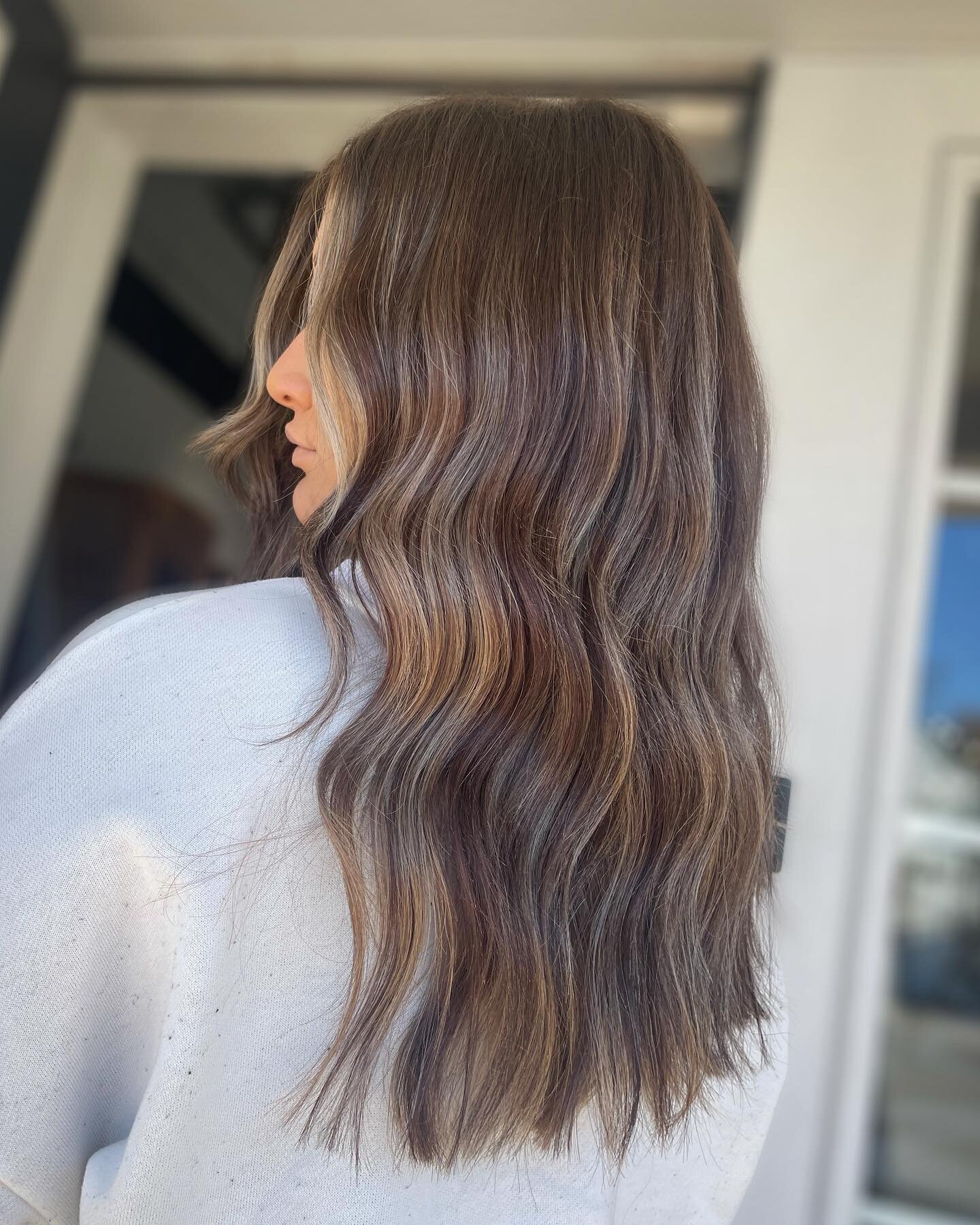 R E V E R S E  B A L A Y A G E 🤎#ashbrownbalayage #ashyblonde #reversebalayage #balayage