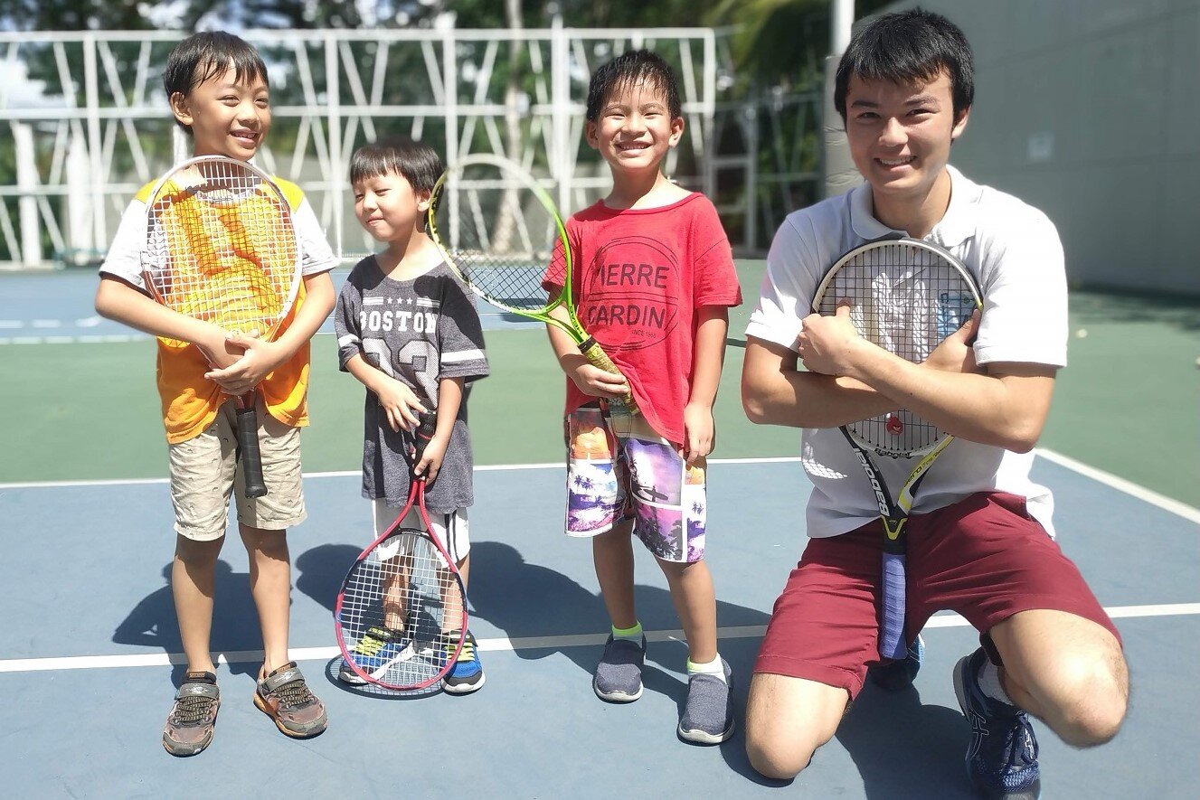 Tennis-Lessons-Singapore-Kids-Group.jpg
