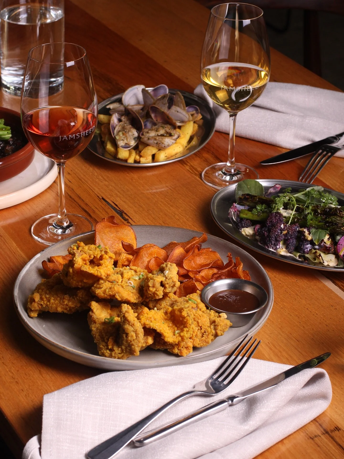 Come and get some Caribbean Fried Chicken this weekend! Here from 3pm today ☺️