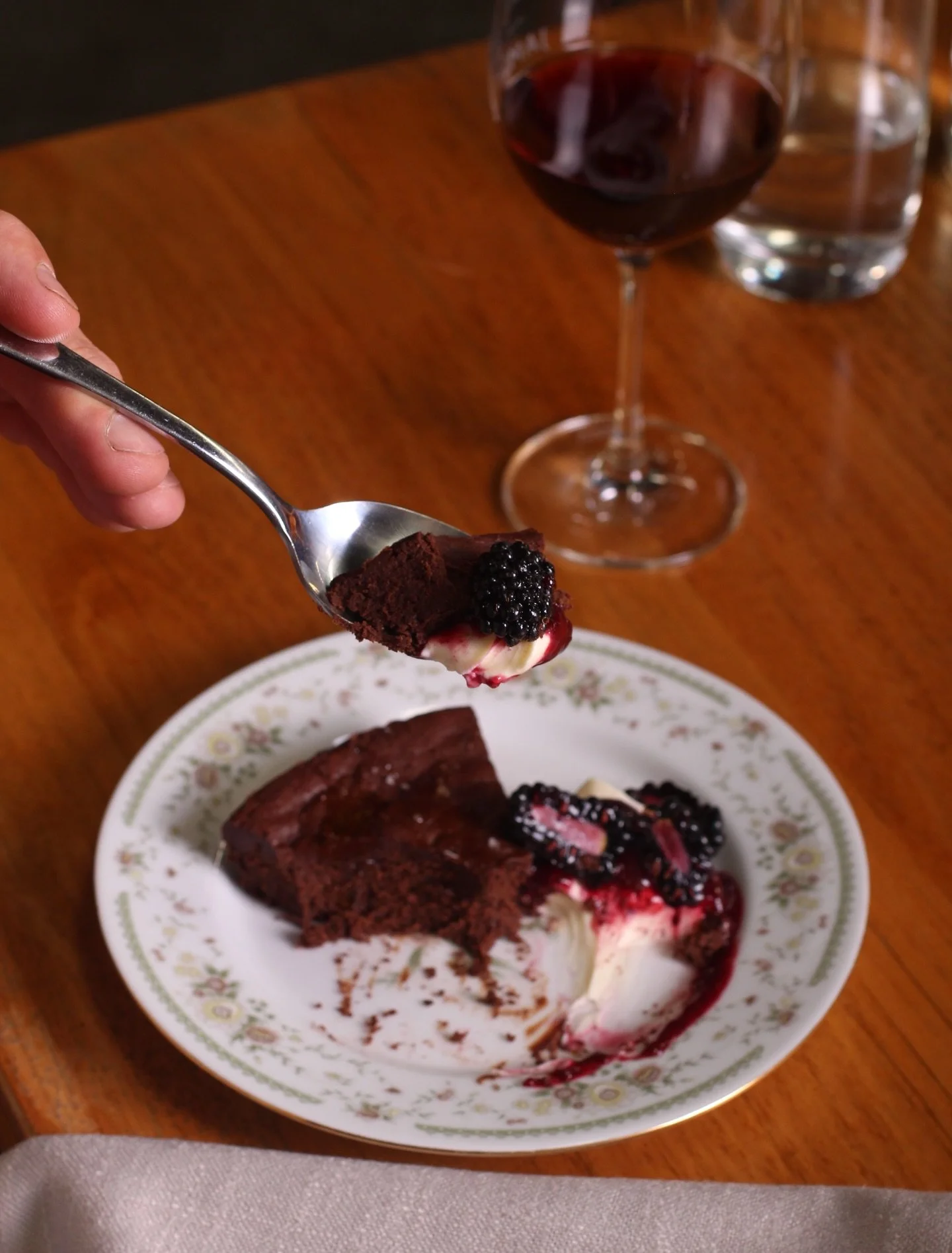Oh hai! What you doing tonight?! Eating chocolate torte is a pretty great idea.. Here from 3pm!