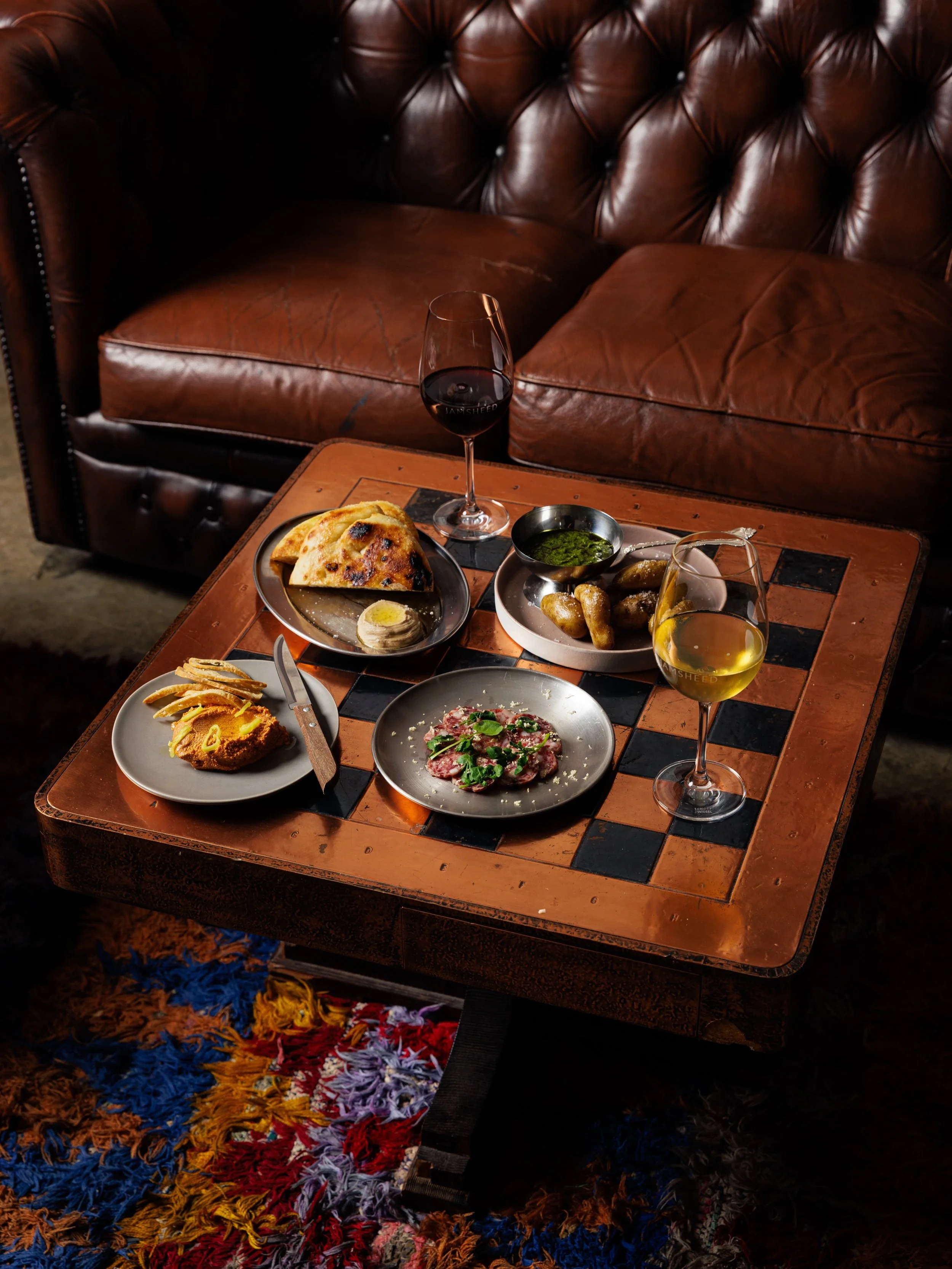 New snacks menu available in the dive bar and courtyard! Something to nibble with your glass of wine. No need for a full meal. Just have a nice time &lsquo;eh?!

Swipe to see:
Big kids&rsquo; tenders with nori aioli + picked ginger kraut $24
Salt kip