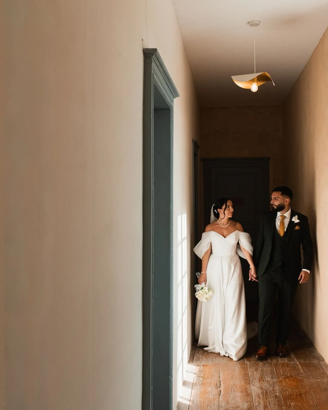 J&rsquo;ai eu une grande joie de photographier le mariage de Julia et Alexandre au magnifique Ch&acirc;teau Formont en Gironde.
Un couple adorable et avec beaucoup de gentillesse. Leur mariage &eacute;tait magnifique,  rempli d&rsquo;amour. J&rsquo;a