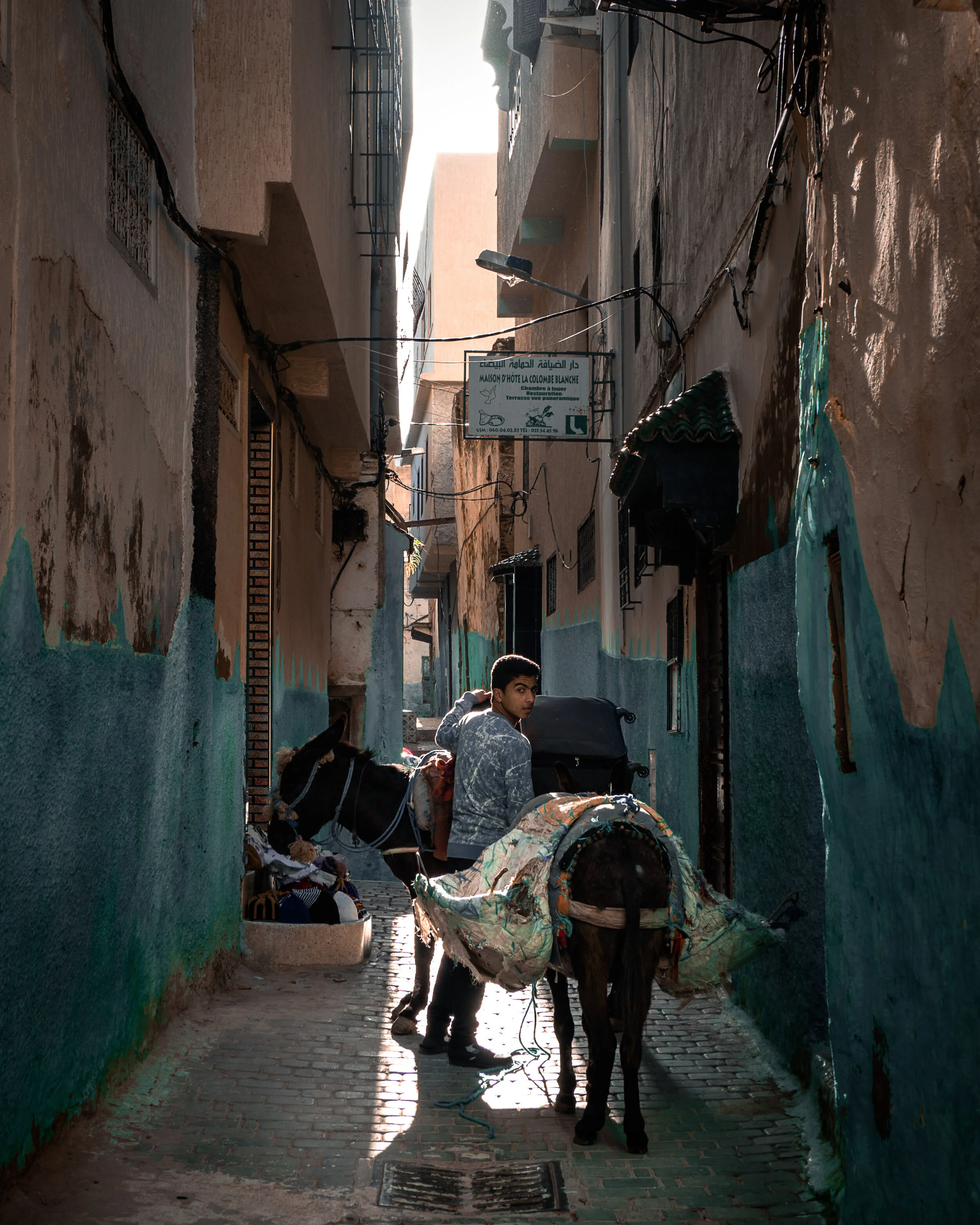 Porter at Moulay Idriss