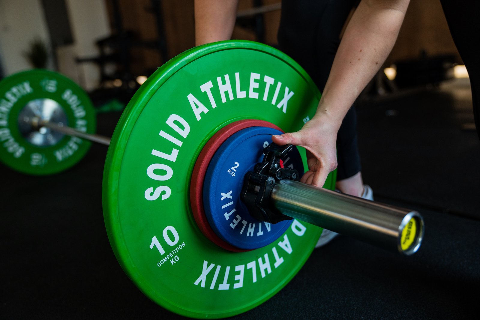 solid_athletix_v-310_d8458982-9b9d-46cd-869b-4273c4cb124c.jpg