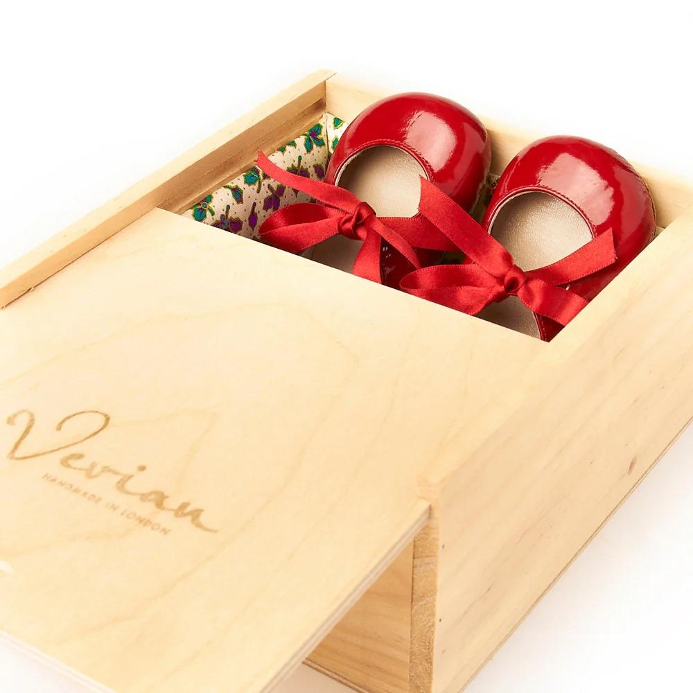Maria_Red_Patent_Sb.jpg