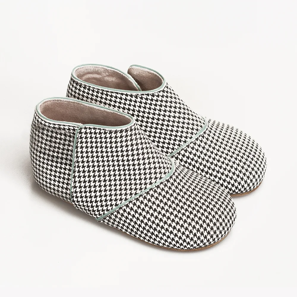 Jacob_Houndstooth_S.jpg