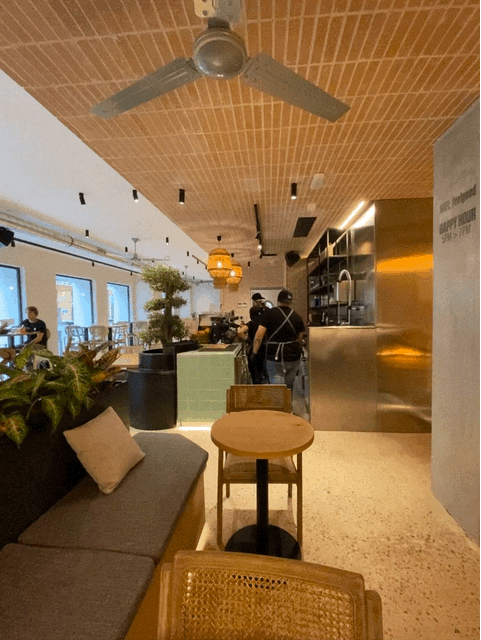 Punk Kitchen mADRID-GIFF.GIF