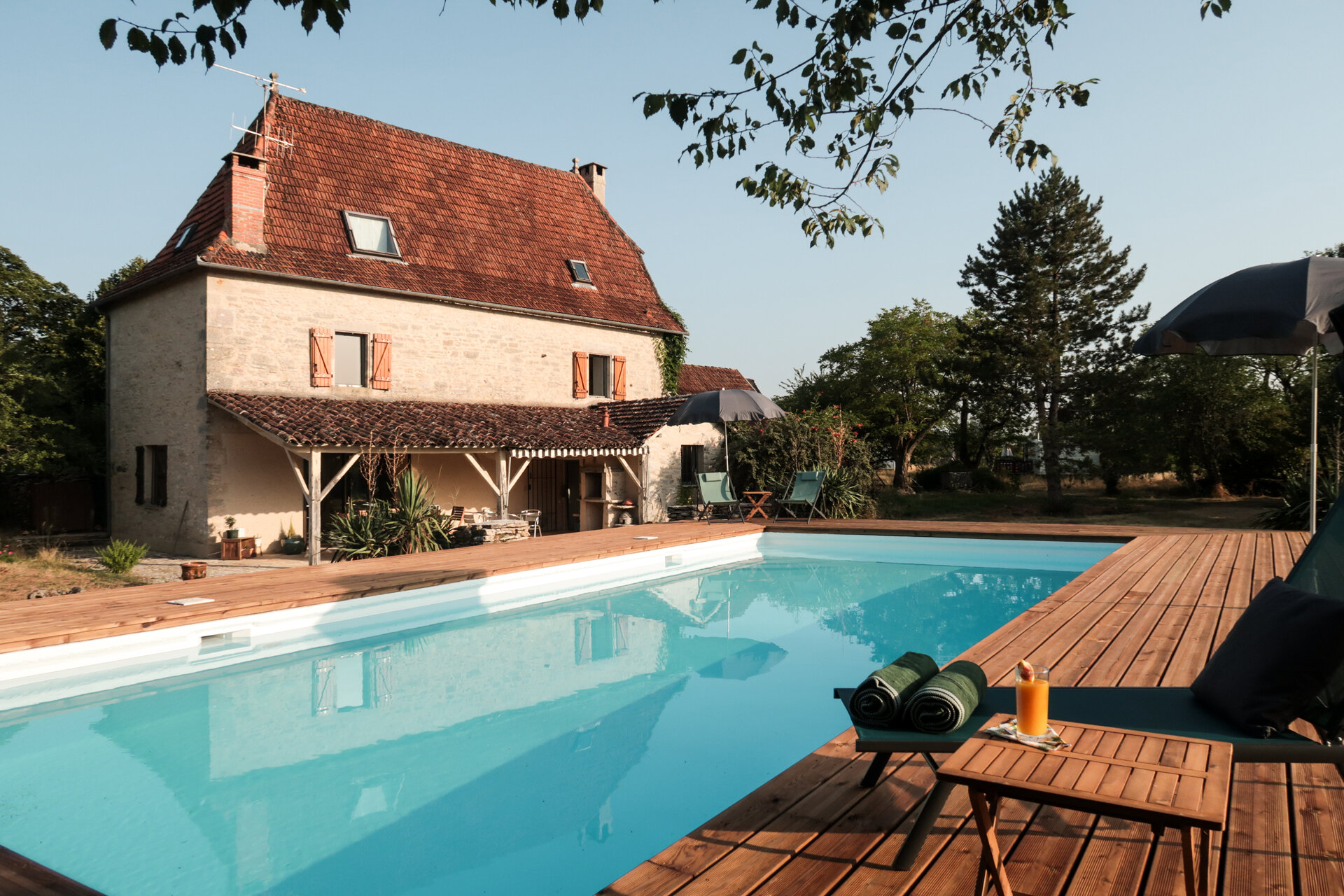 gîte with piscine.jpg