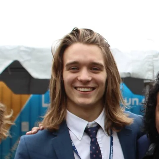 Jessy St-AmourSalutations, I am in my first year of Bioresource Engineering, and I have always been interested in understanding the inner workings of machines. Through Mutrac, I have had the opportunity to use Solidworks, to learn the basic mechanic…