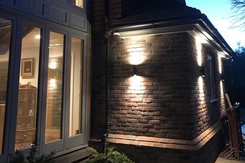 Hi-Spec-Electrics-exterior-lights.jpg