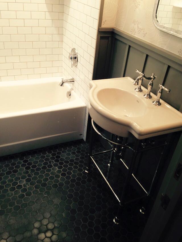 Bathroom 26.jpg