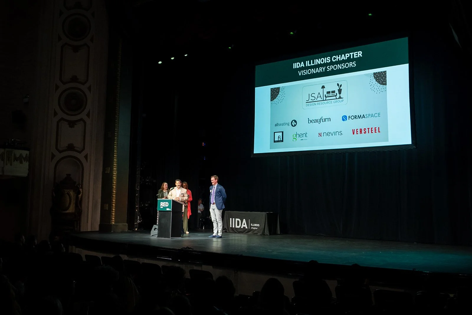 ec-iidaillinois-redawards-26-057.jpg