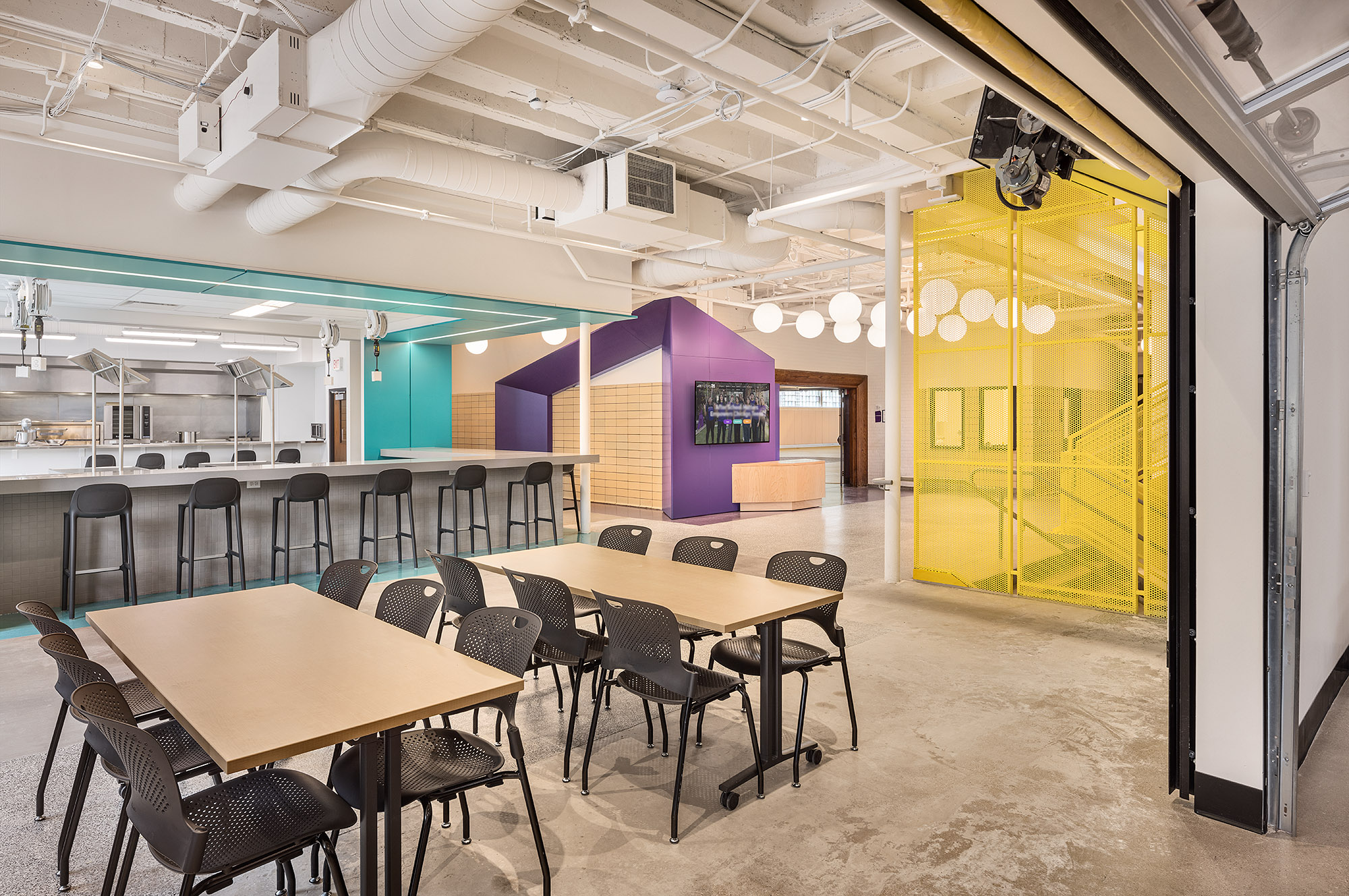 Eckenhoff Saunders Architects