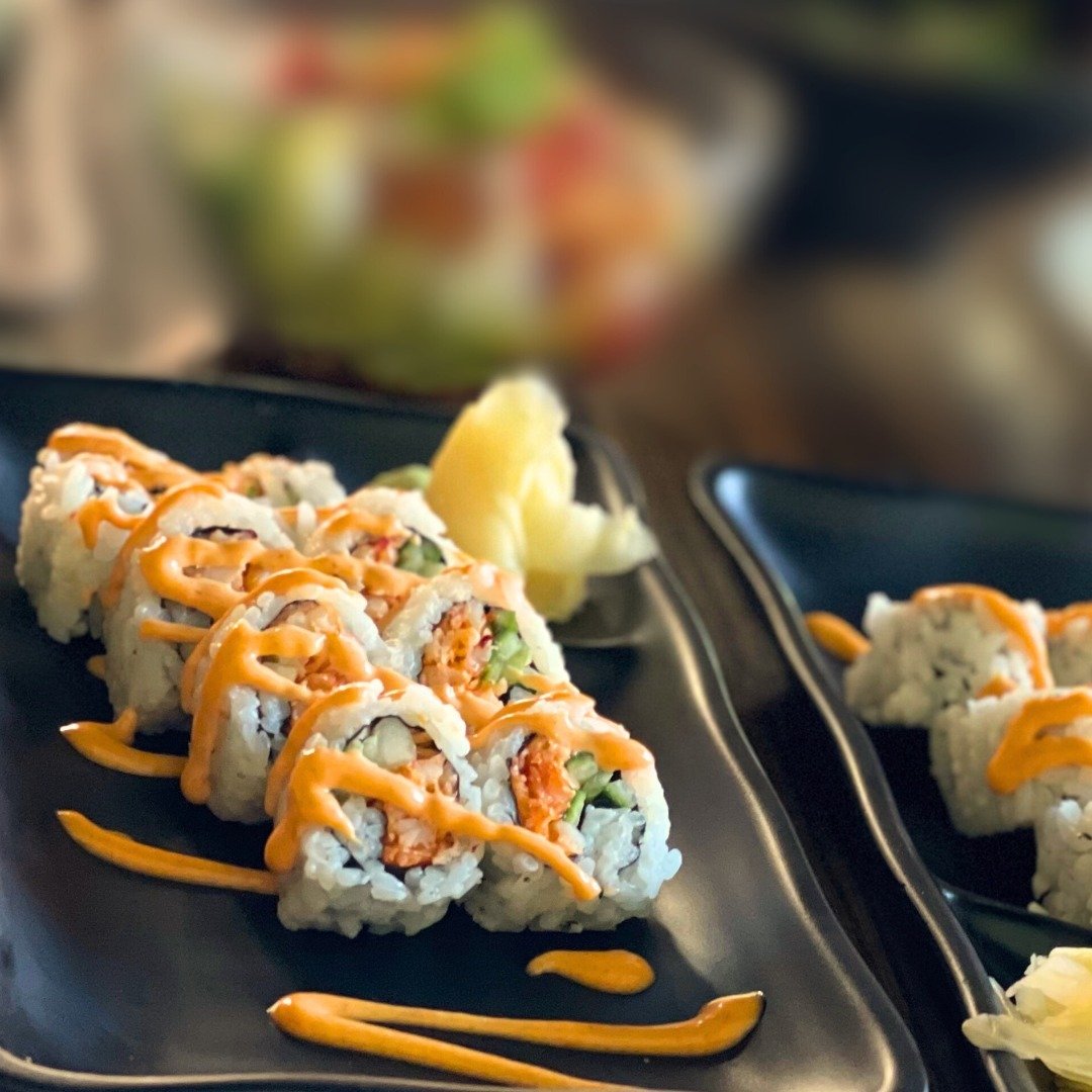 MMM to IYA Sushi😋 Join us at IYA Amherst for a mid week bite! 
#iyasushi #foodie #sushi #westernmass