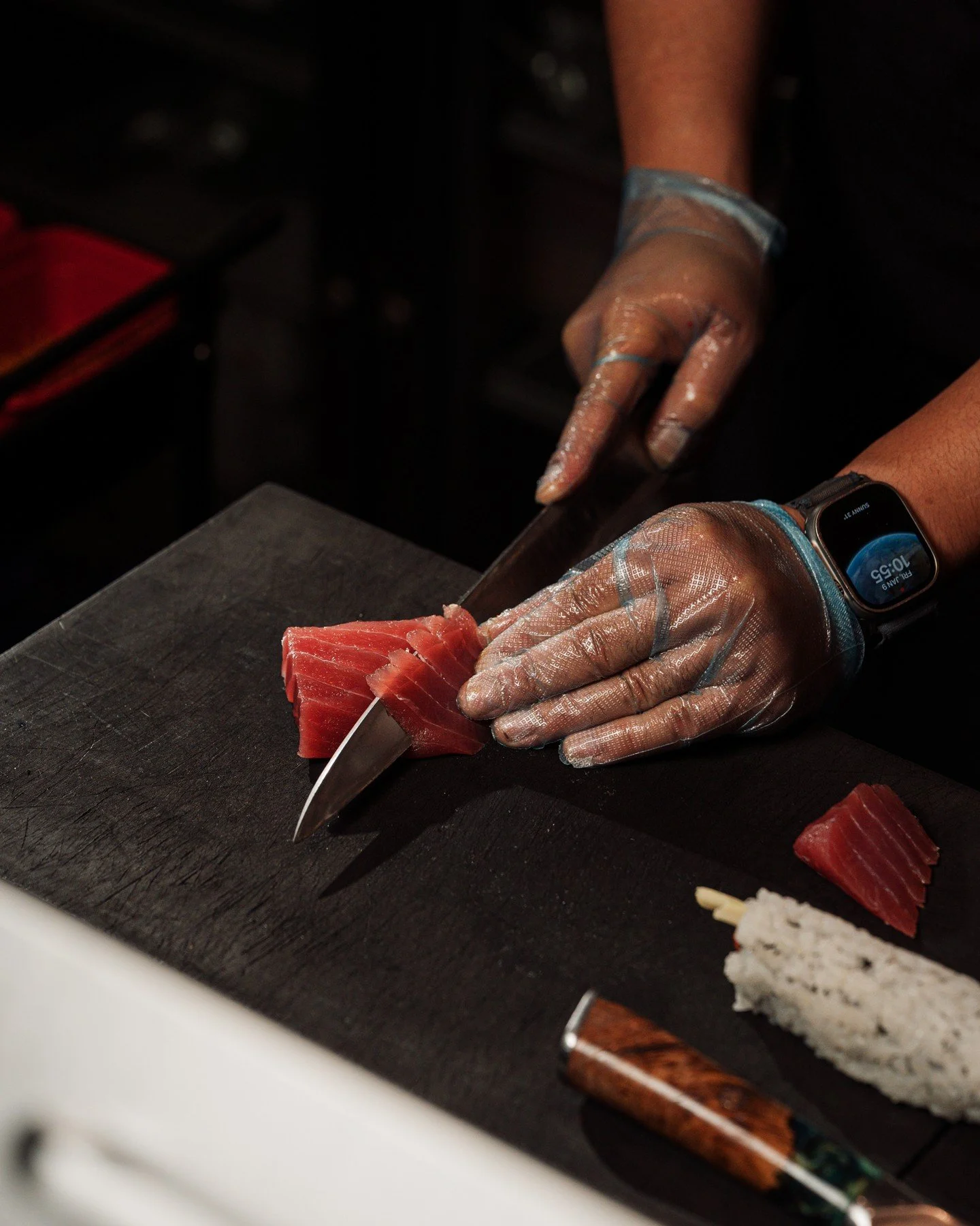 Back at it and ready to roll 🍣✨
Stop by IYA Sushi and get your tuna fix! Your Monday just got wayyyyyy better😉
#Sushi #TunaTime #IYASushi