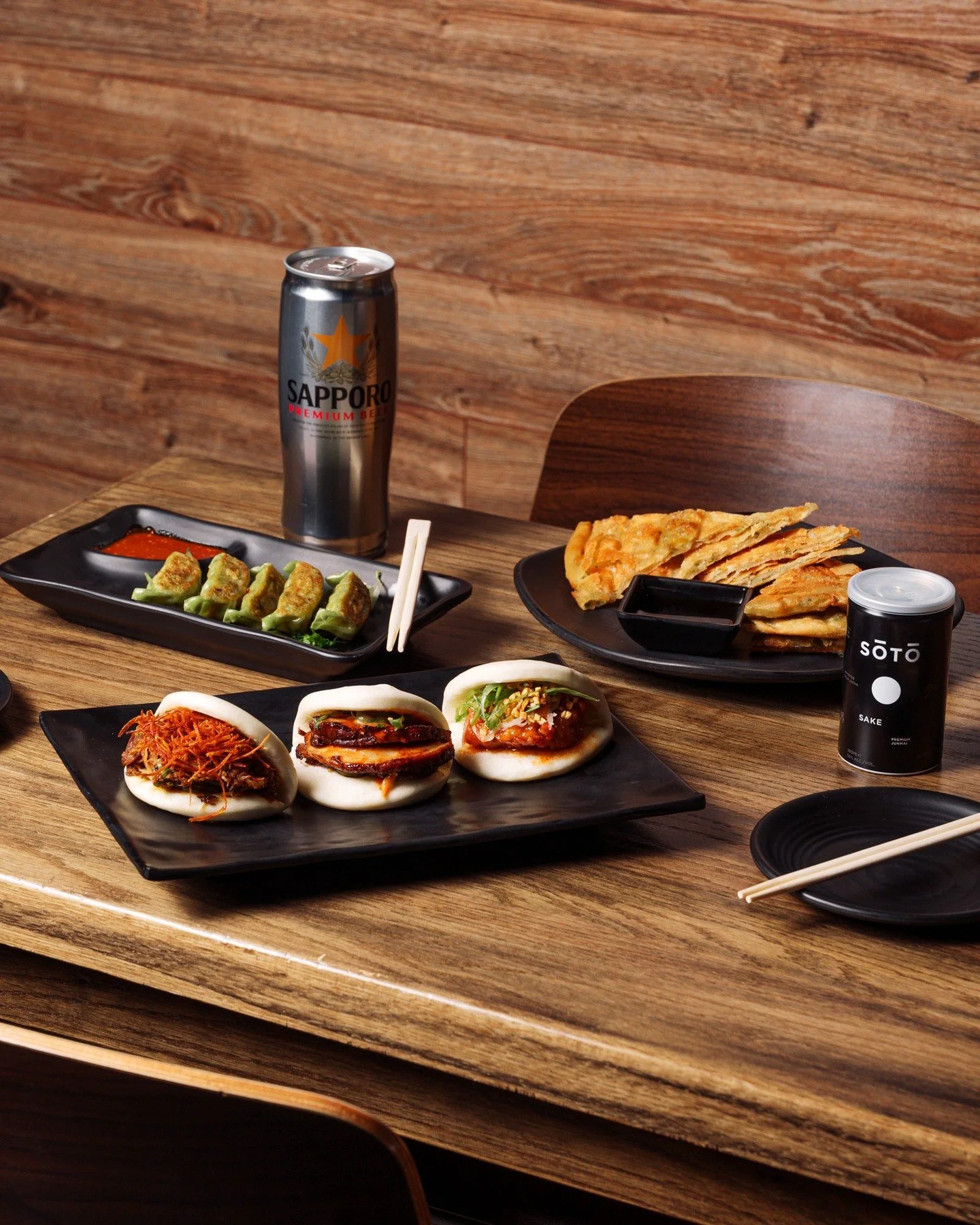 This is what &ldquo;I&rsquo;ll just have one thing&rdquo; turns into 😍

📍15 COLLEGE ST, SOUTH HADLEY, MA
📍1 EAST PLEASANT ST, AMHERST, MA
#iyasushi #explore