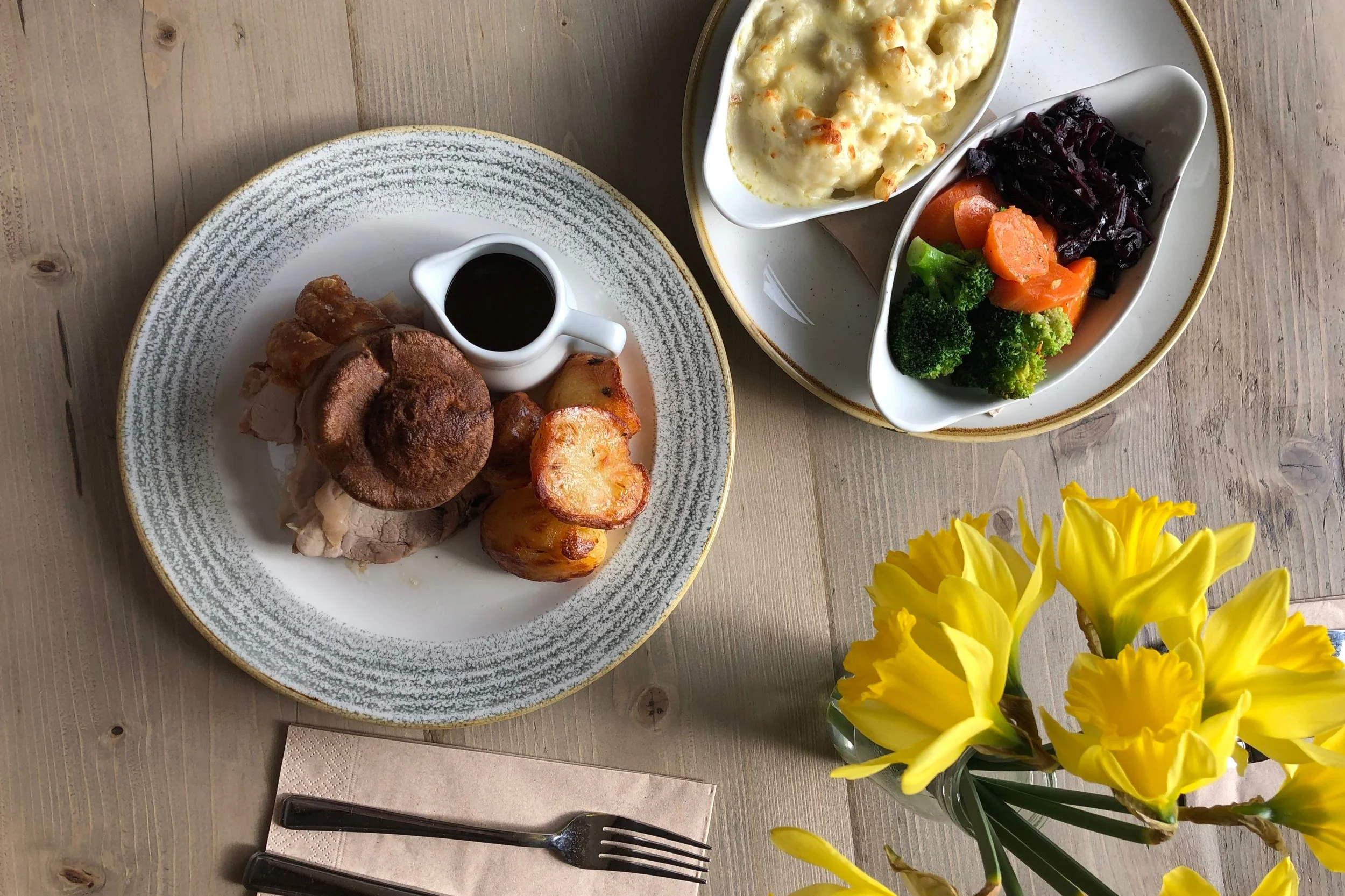 Englefield+Roast+Lunch.jpg