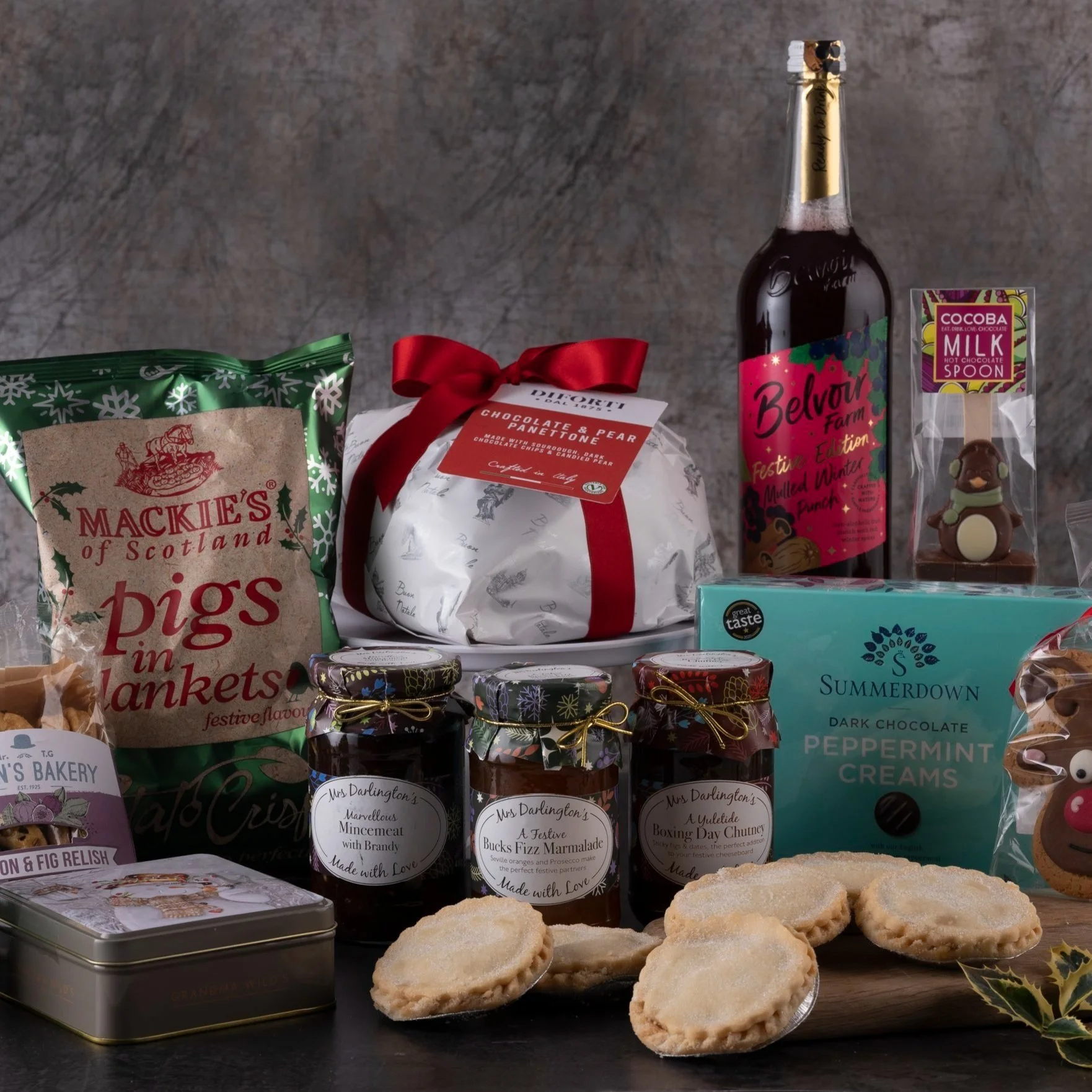 Enjoy the best of local &amp; beyond this Christmas