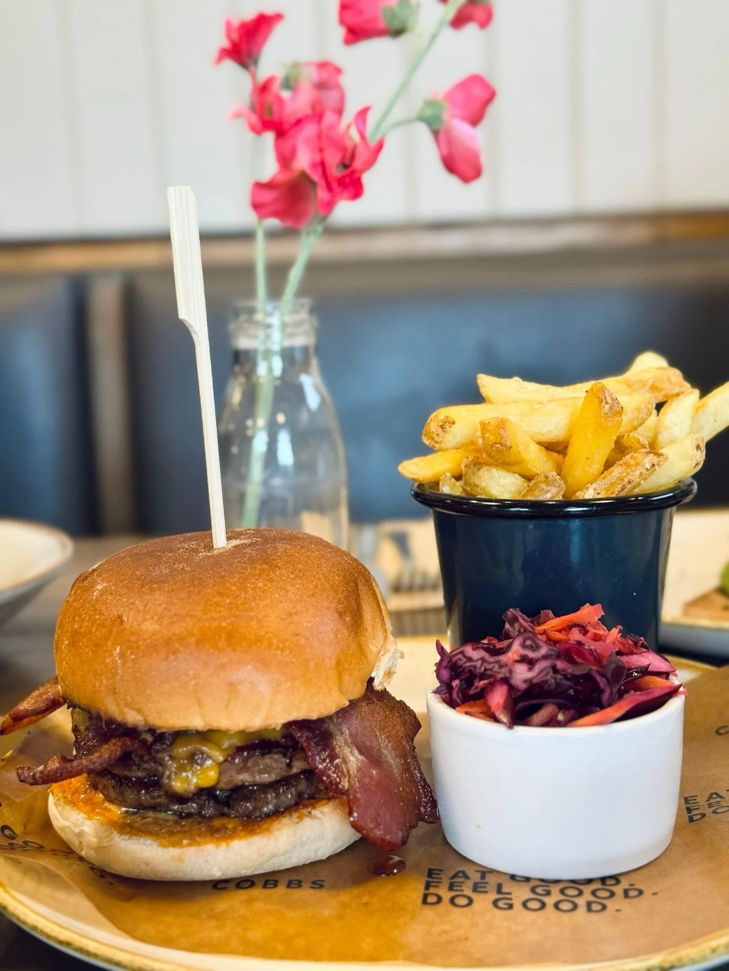 It&rsquo;s National Burger Day🍔

There&rsquo;s no better way to celebrate than our deliciously mouthwatering Bacon Double Cheeseburger available in our caf&eacute;s!🤤🍔

Two of our butchers&rsquo; @kingsplay_wagyu 3oz award winning Wagyu burgers to