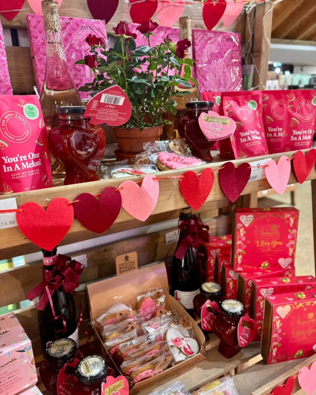 Love local this month at Cobbs Farm Shops🩷

Valentine&rsquo;s Day is just around the corner, and what better way to show your love than with a thoughtfully prepared, home-cooked meal? Whether you&rsquo;re planning a romantic dinner for two, a cosy n