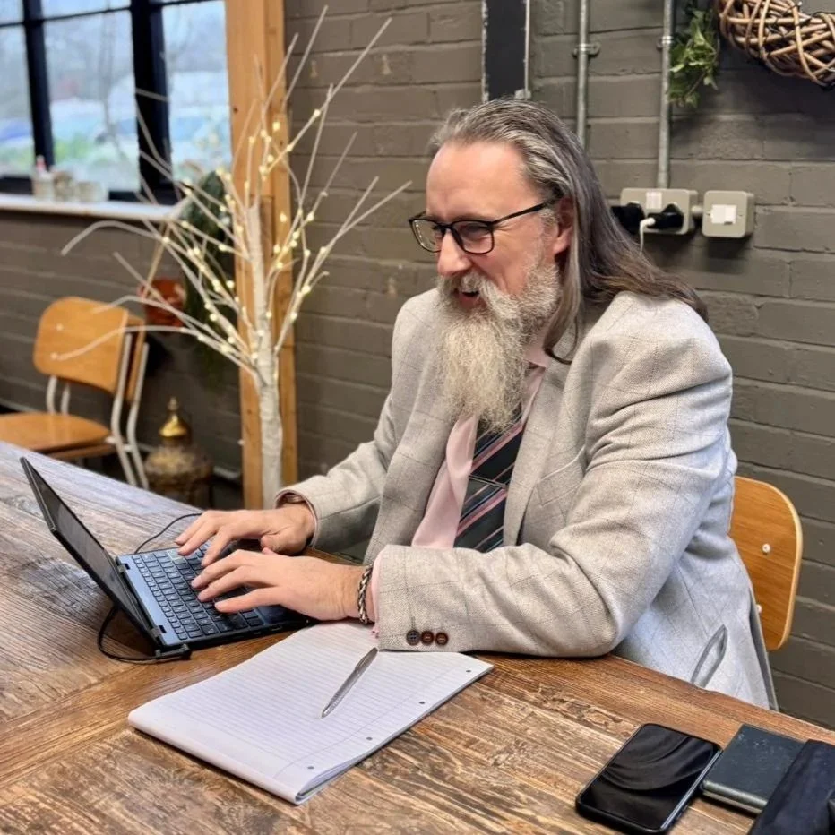 Holloways Auctioneers - Free Valuation Day