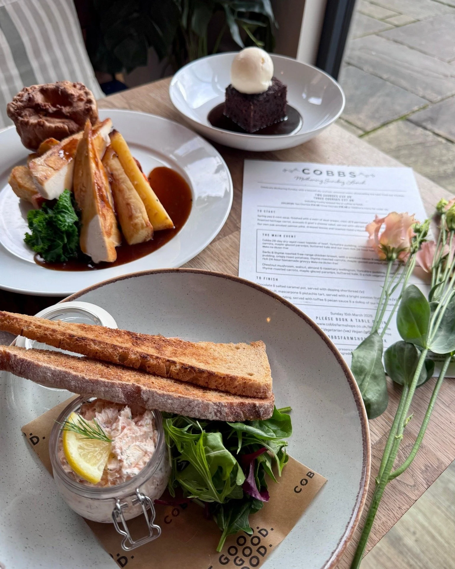 Celebrate Mothering Sunday at Cobbs 🌷✨

Due to extremely limited availability, our booking system for Mothering Sunday Lunch will close on Wednesday 11th March. (Thank you so much for all the love and support! ❤️)

However, our caf&eacute;s will be 