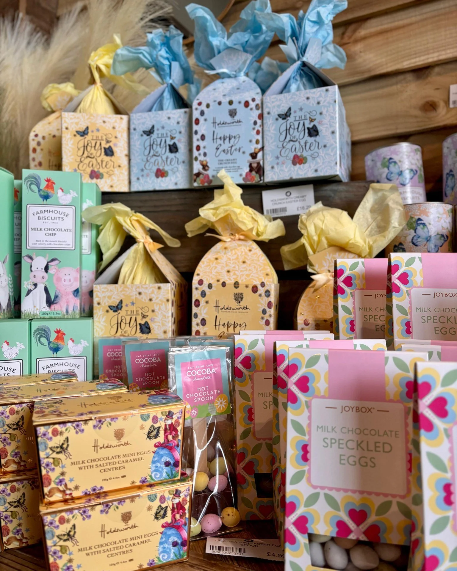 Easter is around the corner!🐣🌸

Hop into the season with our delicious Easter goodies at Cobbs. Perfect to gift, share, eat! 🍫🐰✨

Come to your local Cobbs shop to find sweet treats, seasonal favourites, and everything you need to make this Easter