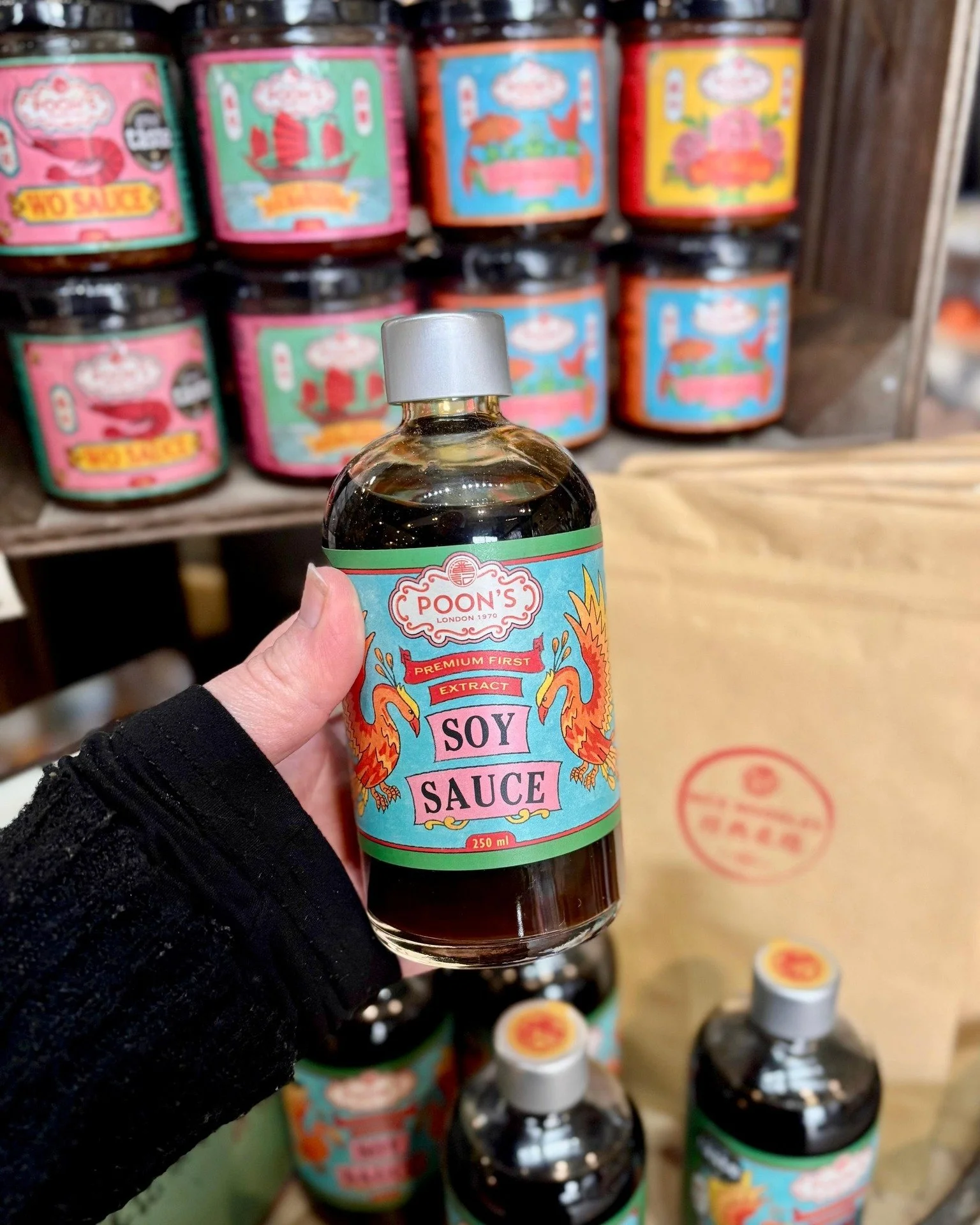 New Supplier - @poons_ldn ✨

Poon&rsquo;s story began in 1970, and by 1980, it had earned a Michelin star and become one of London&rsquo;s top dining destinations!⭐

Fast forward to 2022, Amy Poon launched Poon&rsquo;s Signature Sauces, followed by a