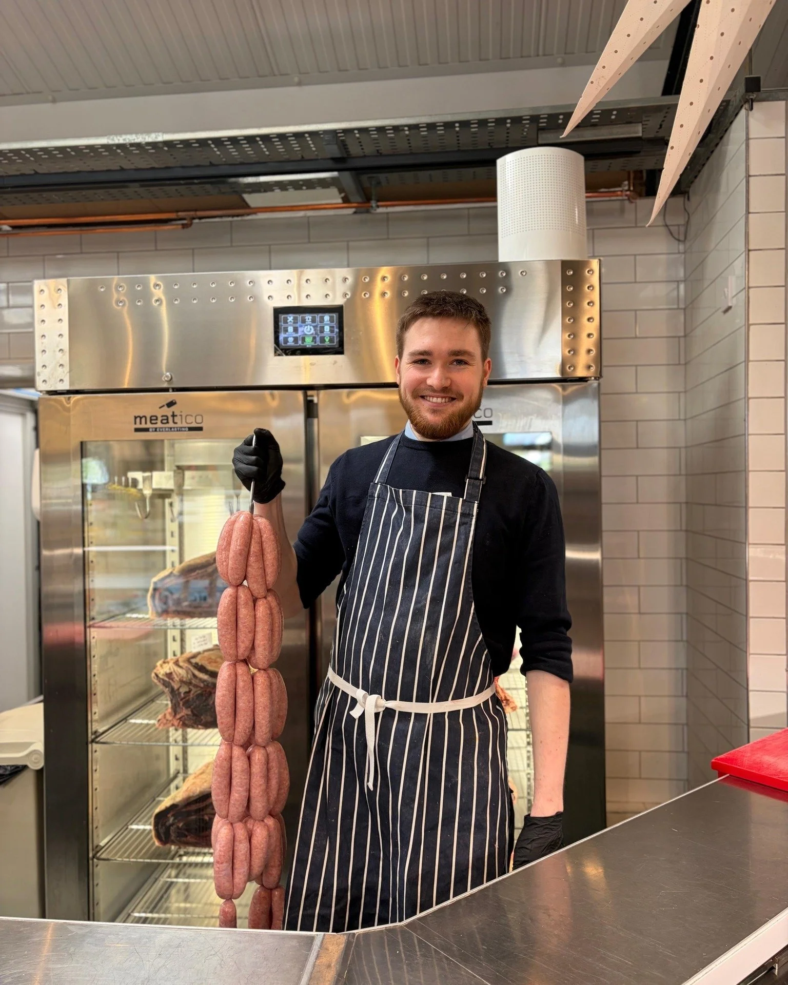 Sausage Making Monday! 🌭

Last few spaces remaining for our Hands-On Sausage-Making Workshop this June!

Get ready to roll up your sleeves (literally!) in this fun and interactive workshop led by our skilled butchers. You'll learn traditional sausag