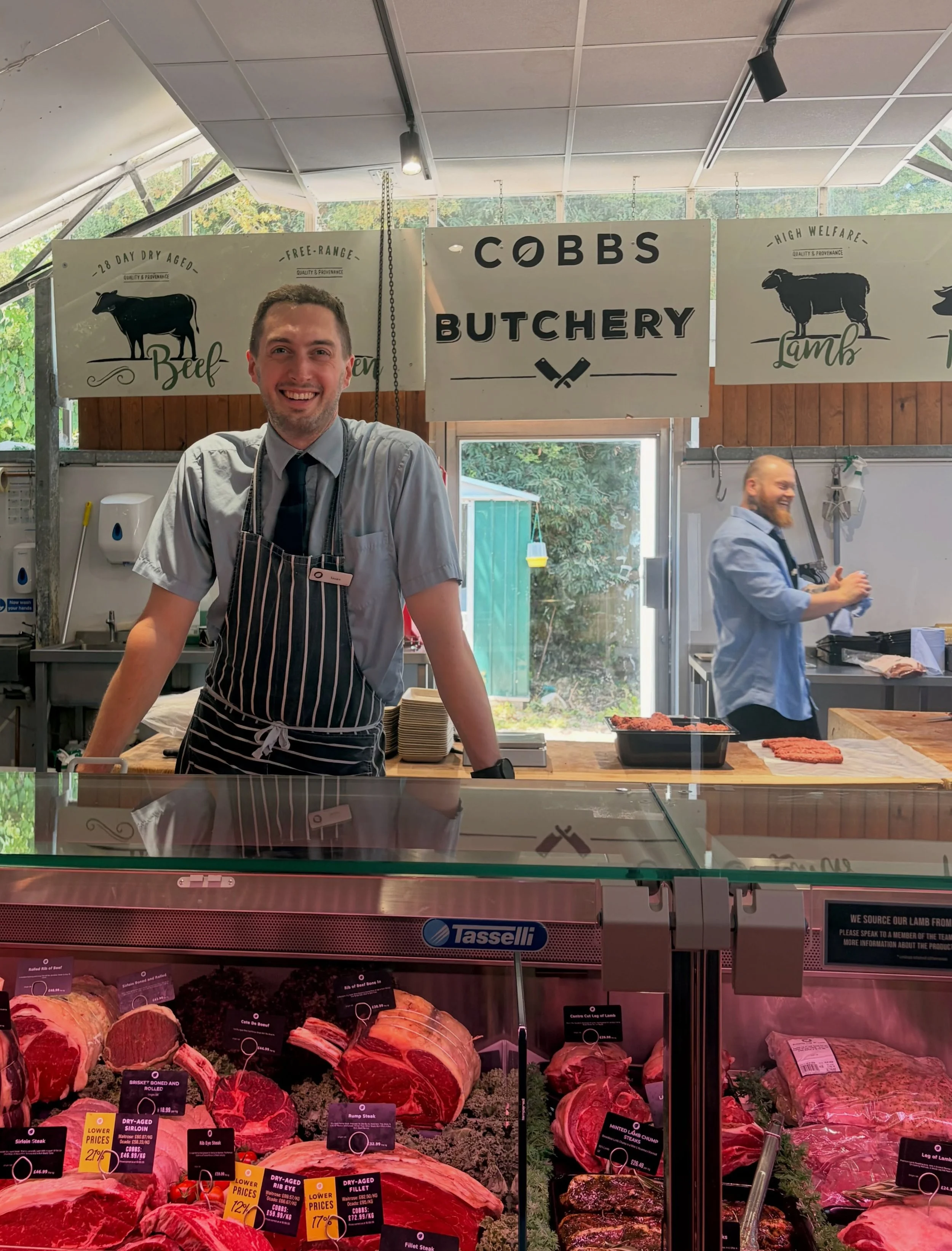 ⚽Match Day = BBQ Day! 🌭🔥

Nothing says summer football like firing up the BBQ. From perfectly aged steaks and handcrafted burgers to flavour-packed sausages and marinated favourites, our butchers have everything you need for kick-off. 🍔🥩

Swing b