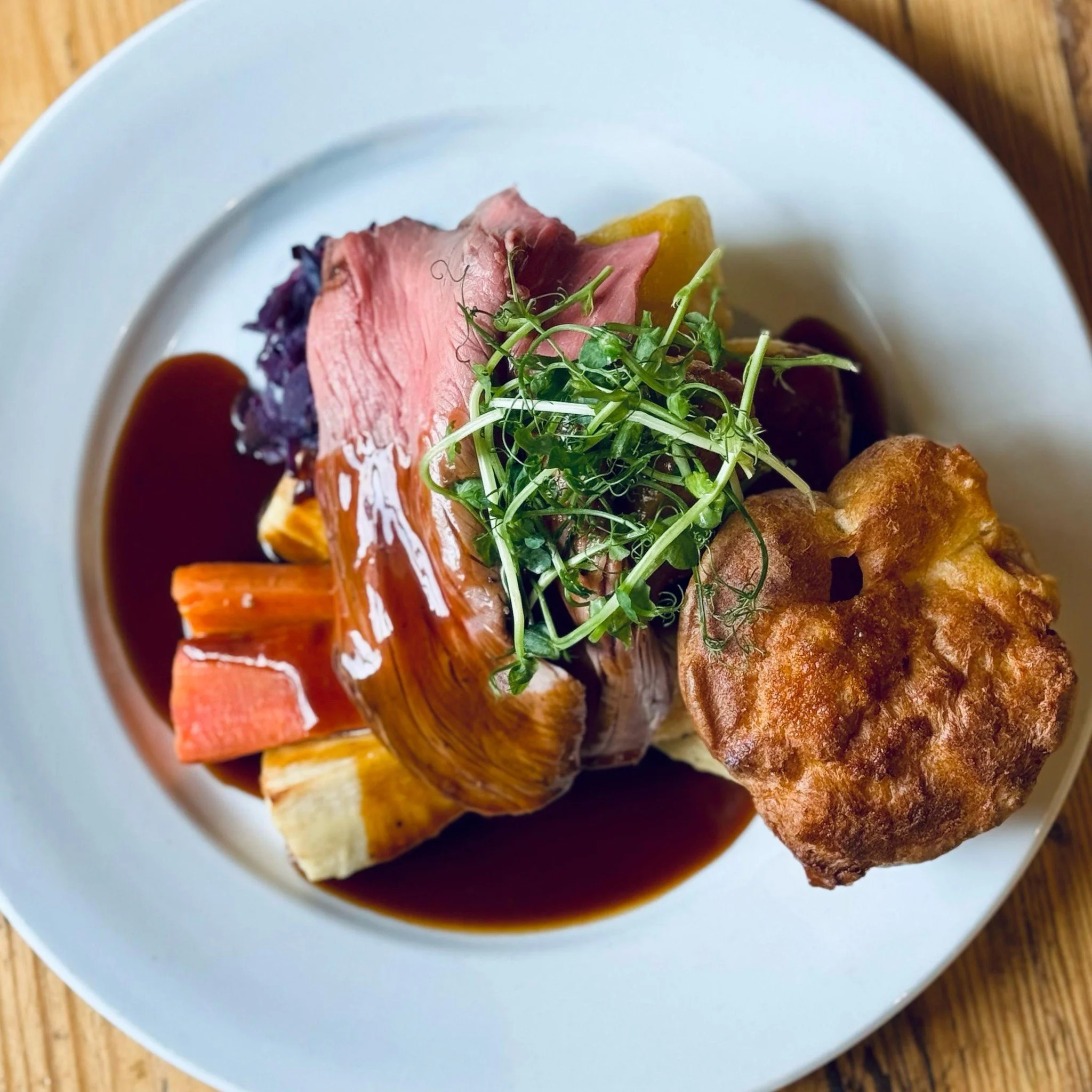 🍂 Did you know we serve roast dinners in our caf&eacute;s? 🍽️

As the days get a little cooler, there&rsquo;s nothing quite like sitting down to a delicious, hearty roast dinner with friends and family!

Let us do the cooking while you enjoy a rela