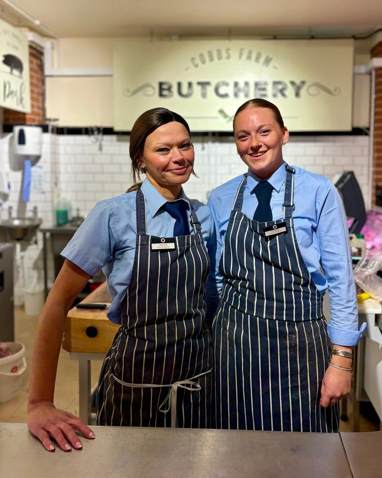 🍂 Roast dinner season is upon us! 🍽️

As the days get a little cooler, there&rsquo;s nothing quite like a delicious, home-cooked roast shared with family and friends.

Visit our onsite butchers for your perfect roasting joint, then browse our farm 
