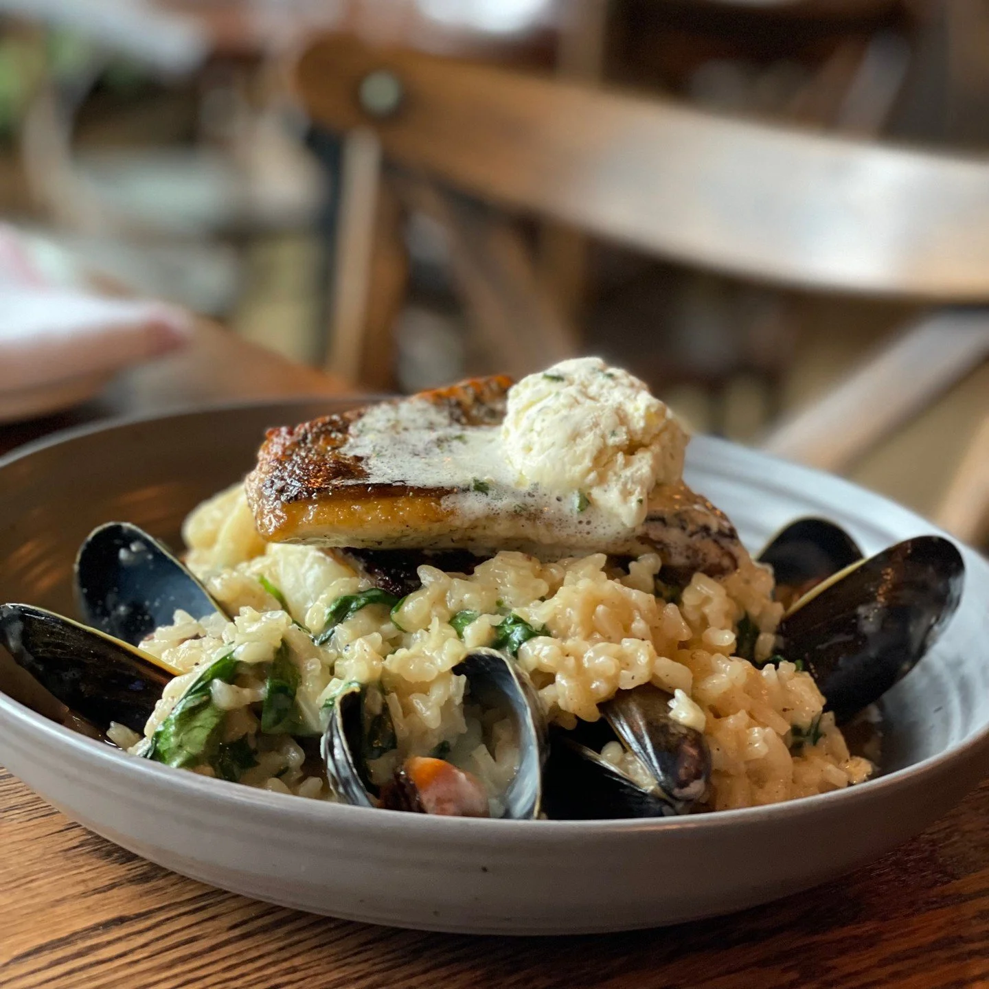 Fresh, flaky, and full of flavor 🐟
Barramundi with citrus butter, served over creamy seafood spinach risotto... a dish worth savoring! Warm up with us today!
Reminder: We will be closed tomorrow, Wednesday Jan 28th
