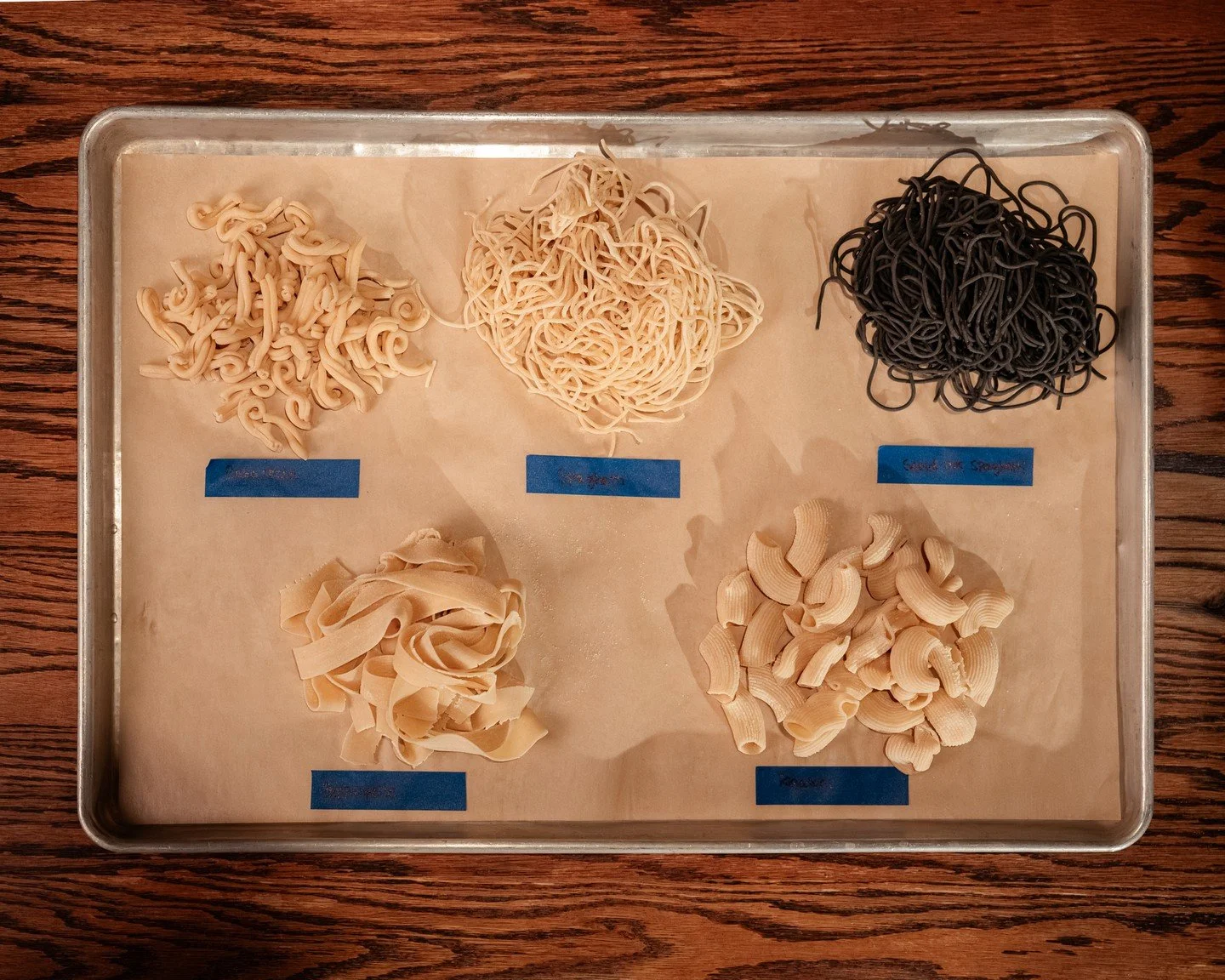 There&rsquo;s nothing like homemade 🍝
Fresh pasta, rich flavors, and a seat waiting for you at Johnny&rsquo;s Tavern... Come by and try our pasta!

#JohnnysTavern