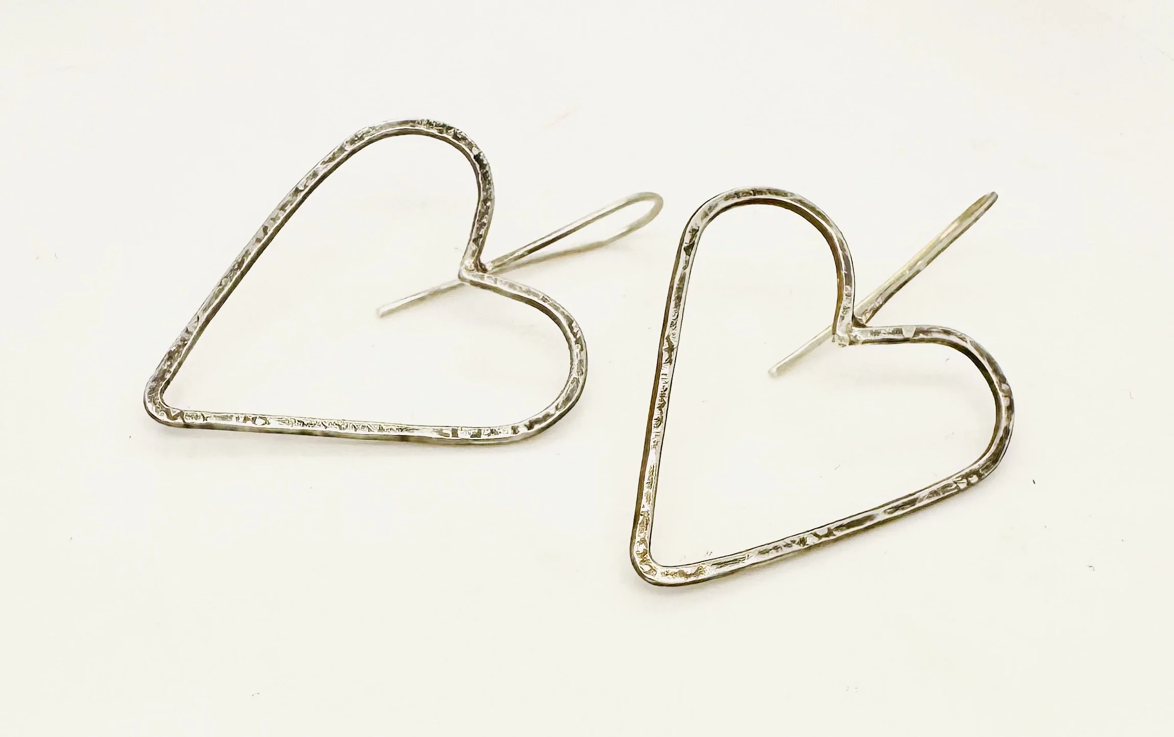 lgsterlingheartearrings26.jpeg