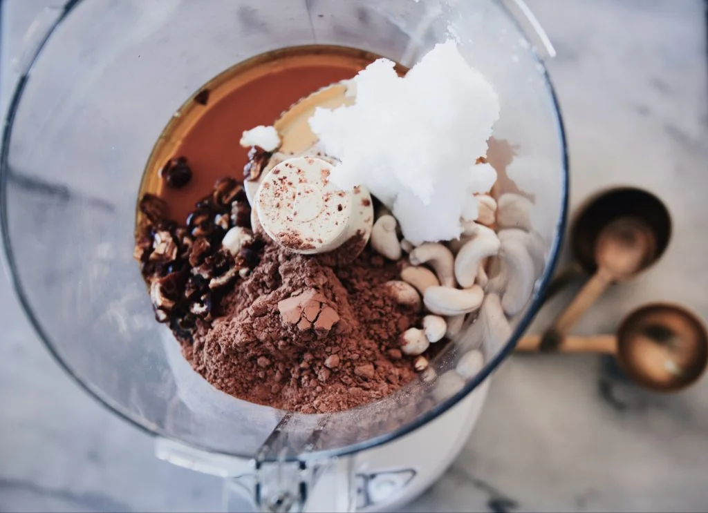 Easy Vegan Chocolate Truffles for Valentine's Day