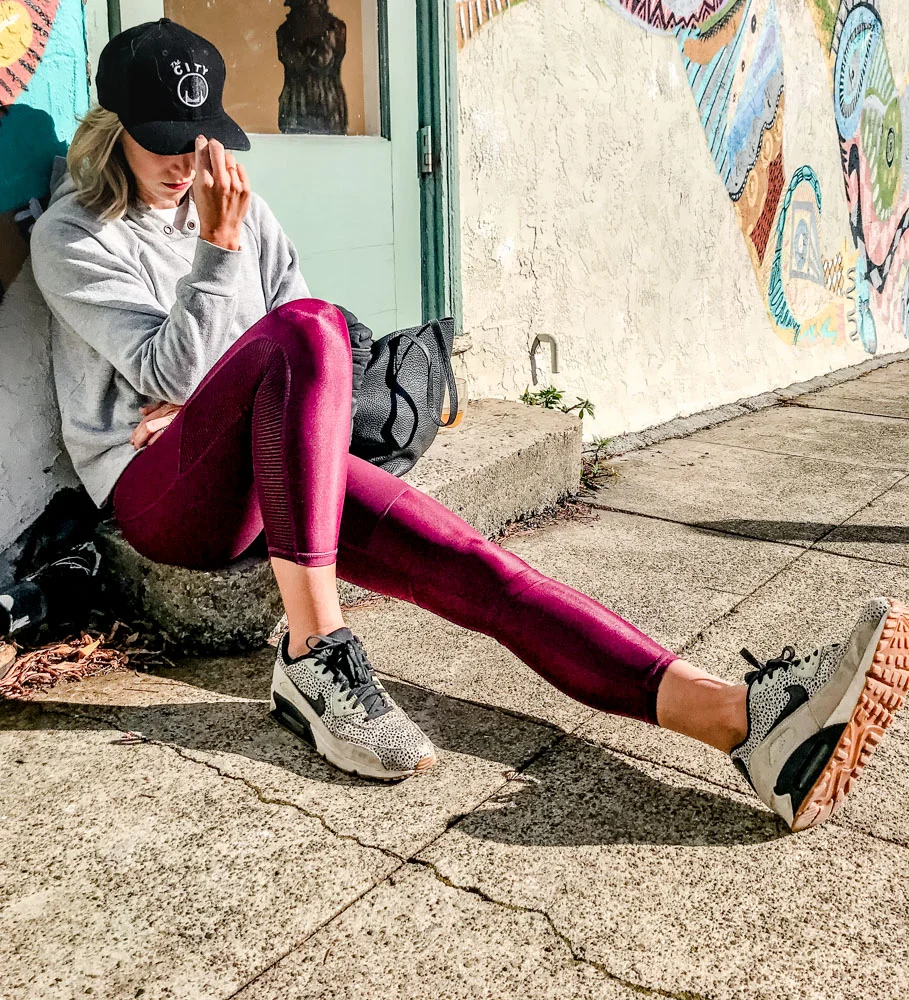 A roundup of the 5 best leggings I’ve tried! Whether you’re shopping for work, for workout, or to wear as pant, these are the ONLY leggings that belong in your closet! #notseethrough #forbooty #fashion #slimming #athleisure #forwomen #women #highwaist