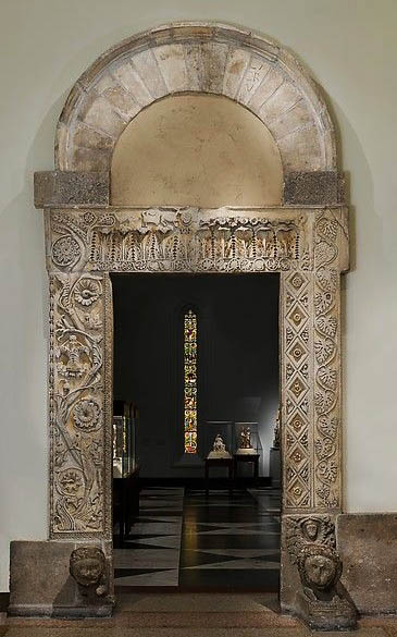 San Nicolò Portal, Metropolitan Museum NY
