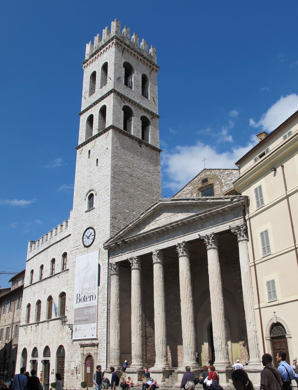 Assisi, Pz. del Comune